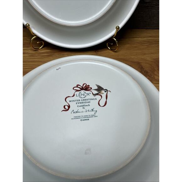 Lenox Winter Greetings Everyday Plates Dinner 10.75" Birds Set Of 2 - Picture 6 of 7
